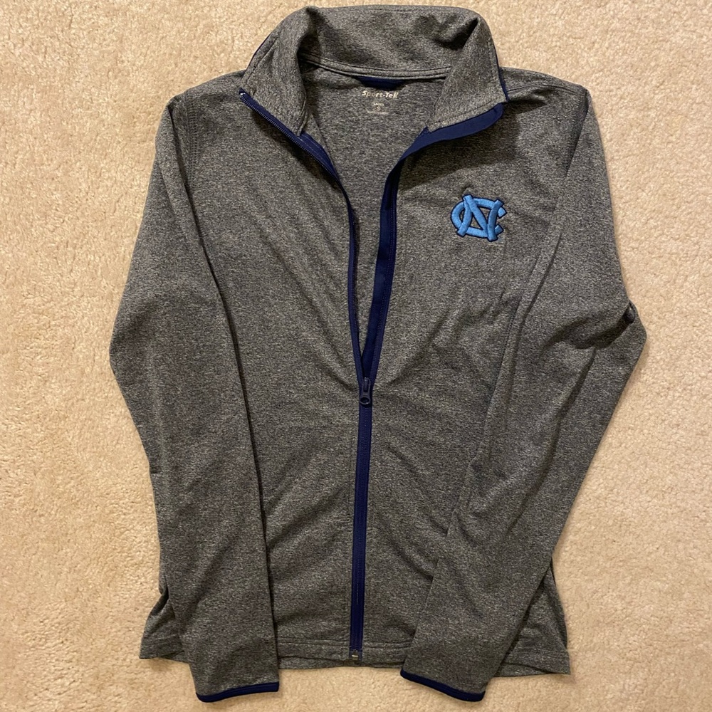 Unc sweater